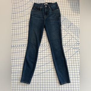 Good American Good Curve Skinny Jeans Highrise Size 26 | 2